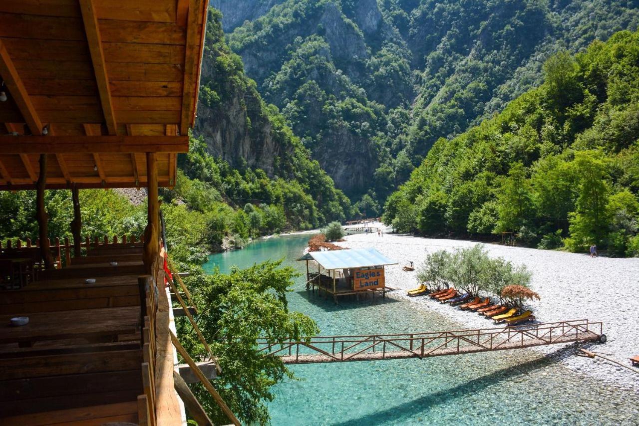Hotel Eagles Land Koman Exterior foto