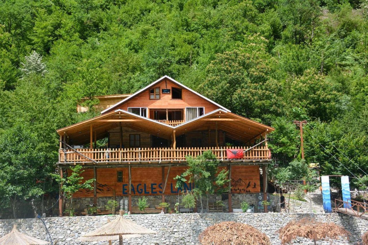 Hotel Eagles Land Koman Exterior foto