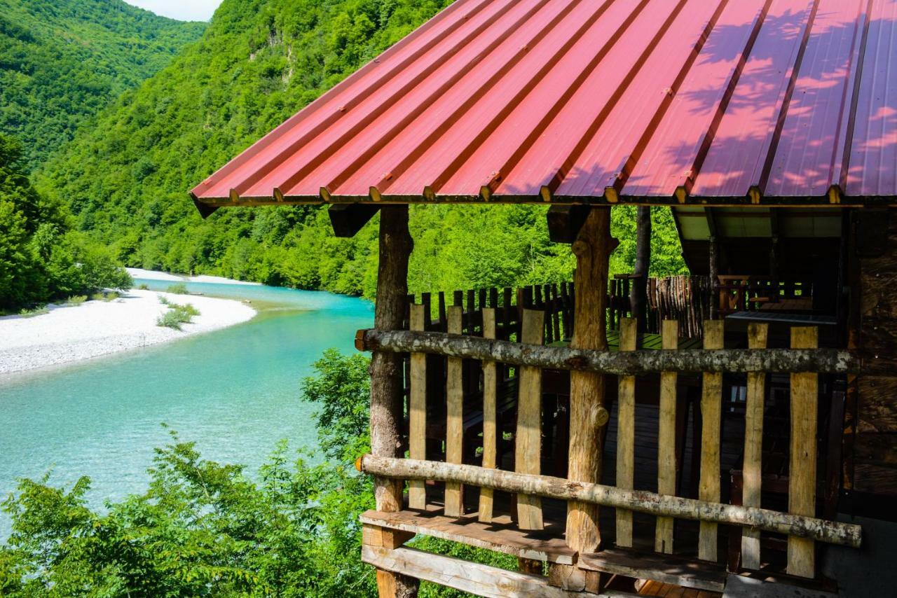 Hotel Eagles Land Koman Exterior foto